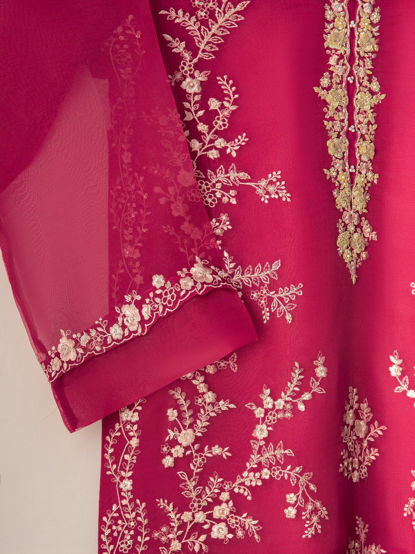 AGHANOOR 3 Piece - Pure Organza Embroidered Suit