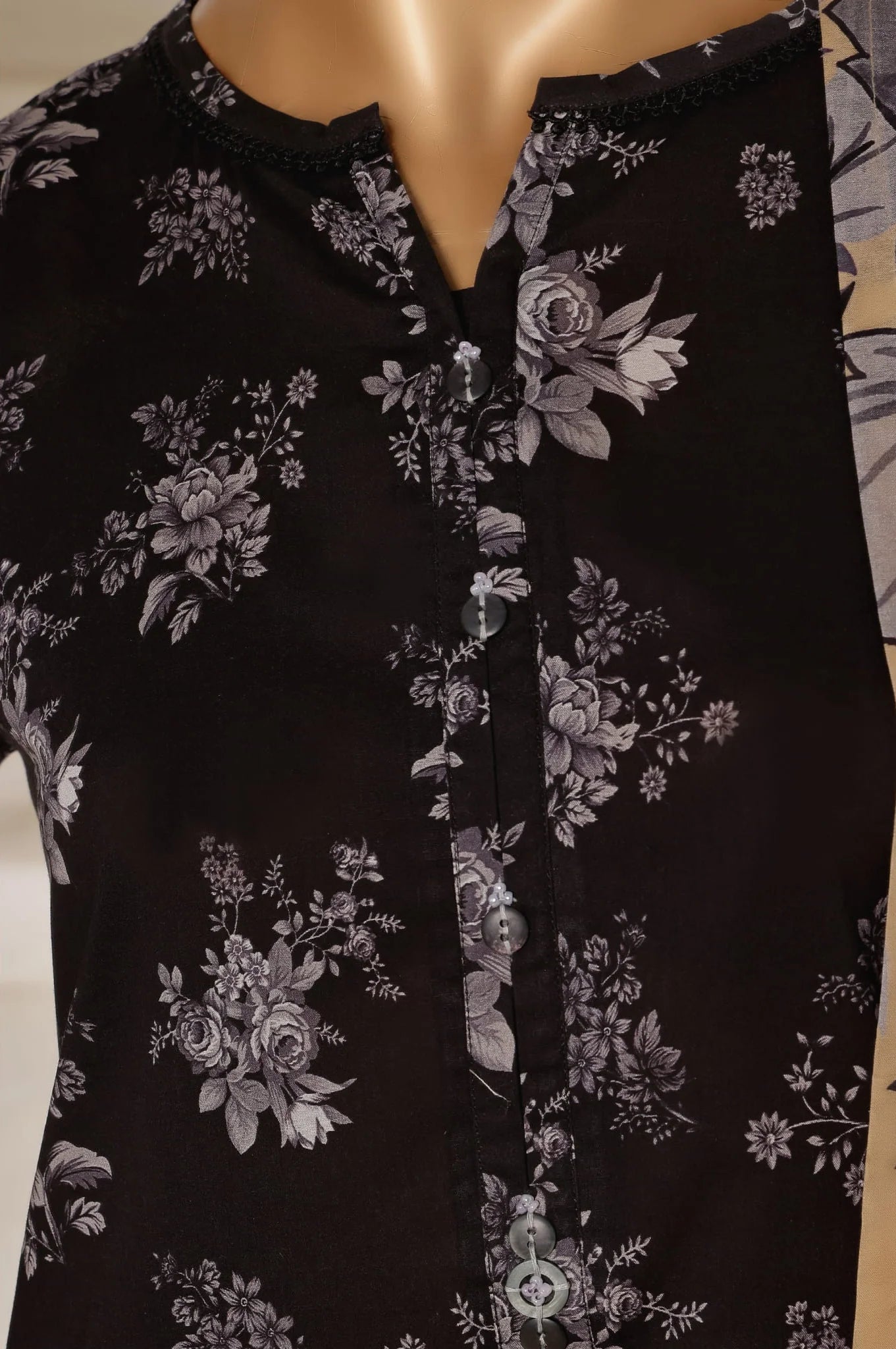 Sada Bahar Premium Lawn with Farshi Salwar