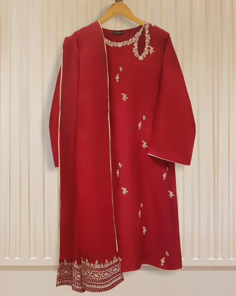 AGHANOOR 3 PIECE PURE RAW SILK EMBROIDERED SUIT