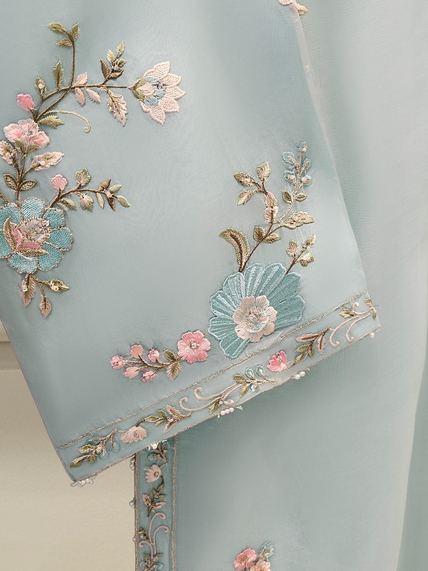 Aghanoor Embroidered Organza 3 Piece Suit