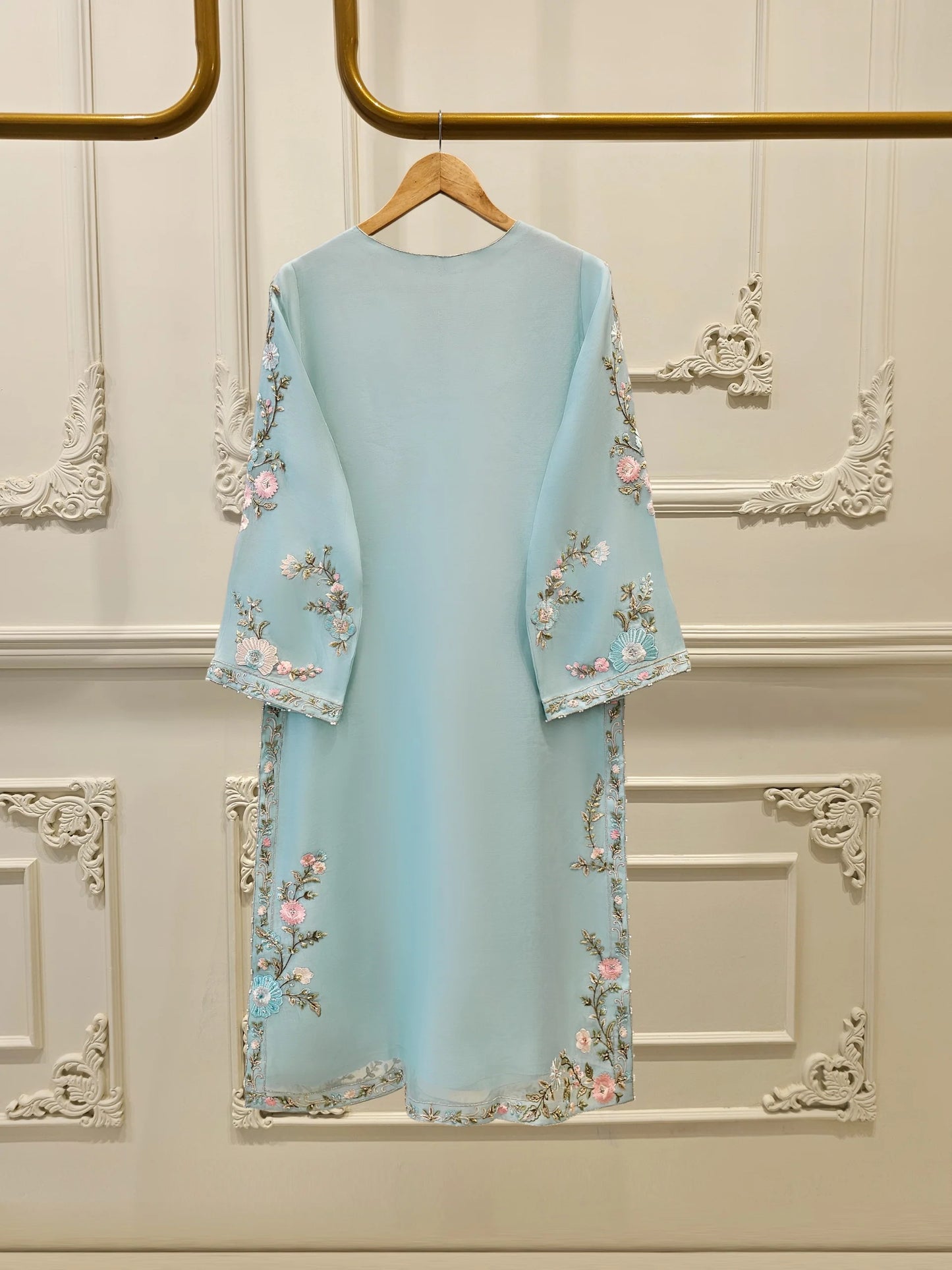Aghanoor Embroidered Organza 3 Piece Suit