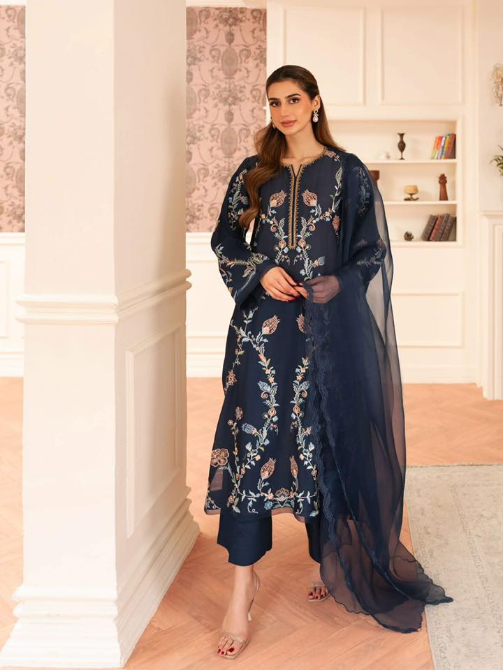Aghanoor Heavily Embroidered Khaadi Silk 3 Piece Suit