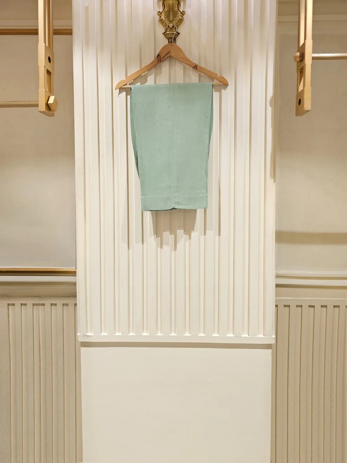 AGHANOOR 3 Piece - Pure Organza Embroidered Suit