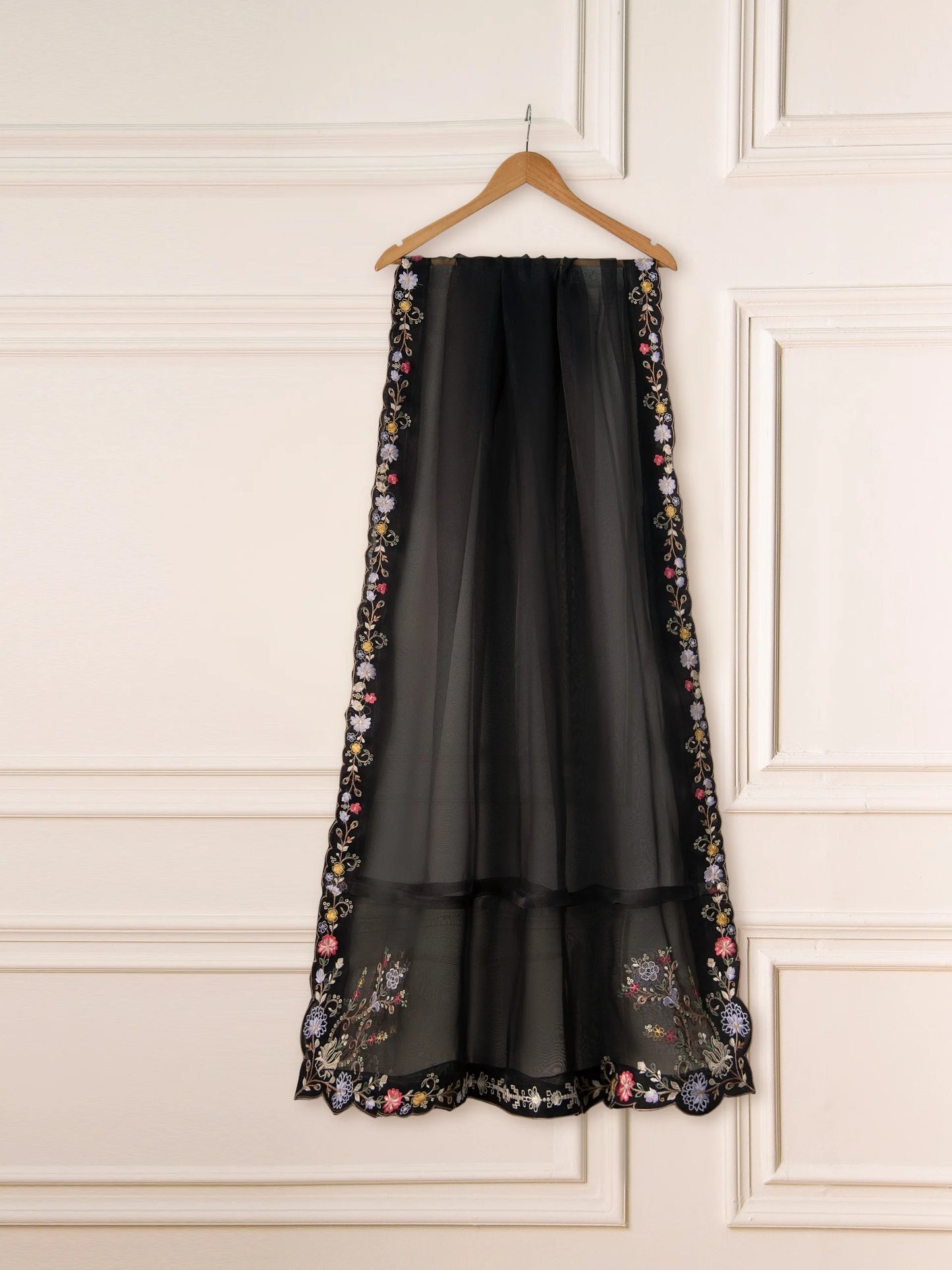 AGHANOOR 3 Piece - Pure Organza Embroidered Suit