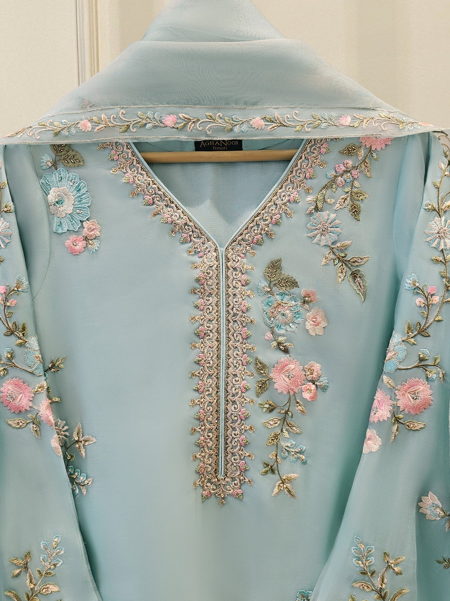 Aghanoor Embroidered Organza 3 Piece Suit