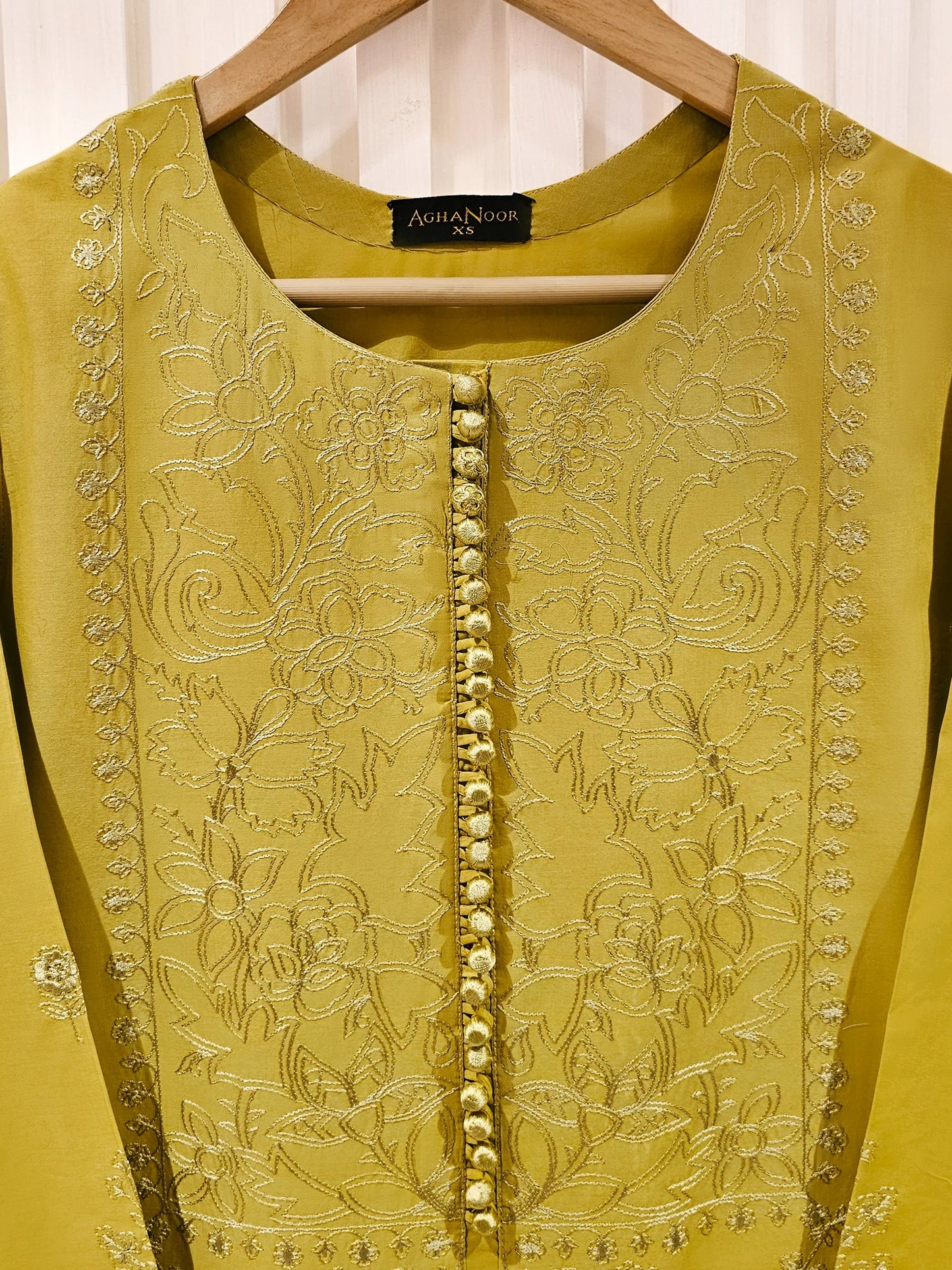 AGHANOOR 3 PIECE EMBROIDERED LAWN SUIT