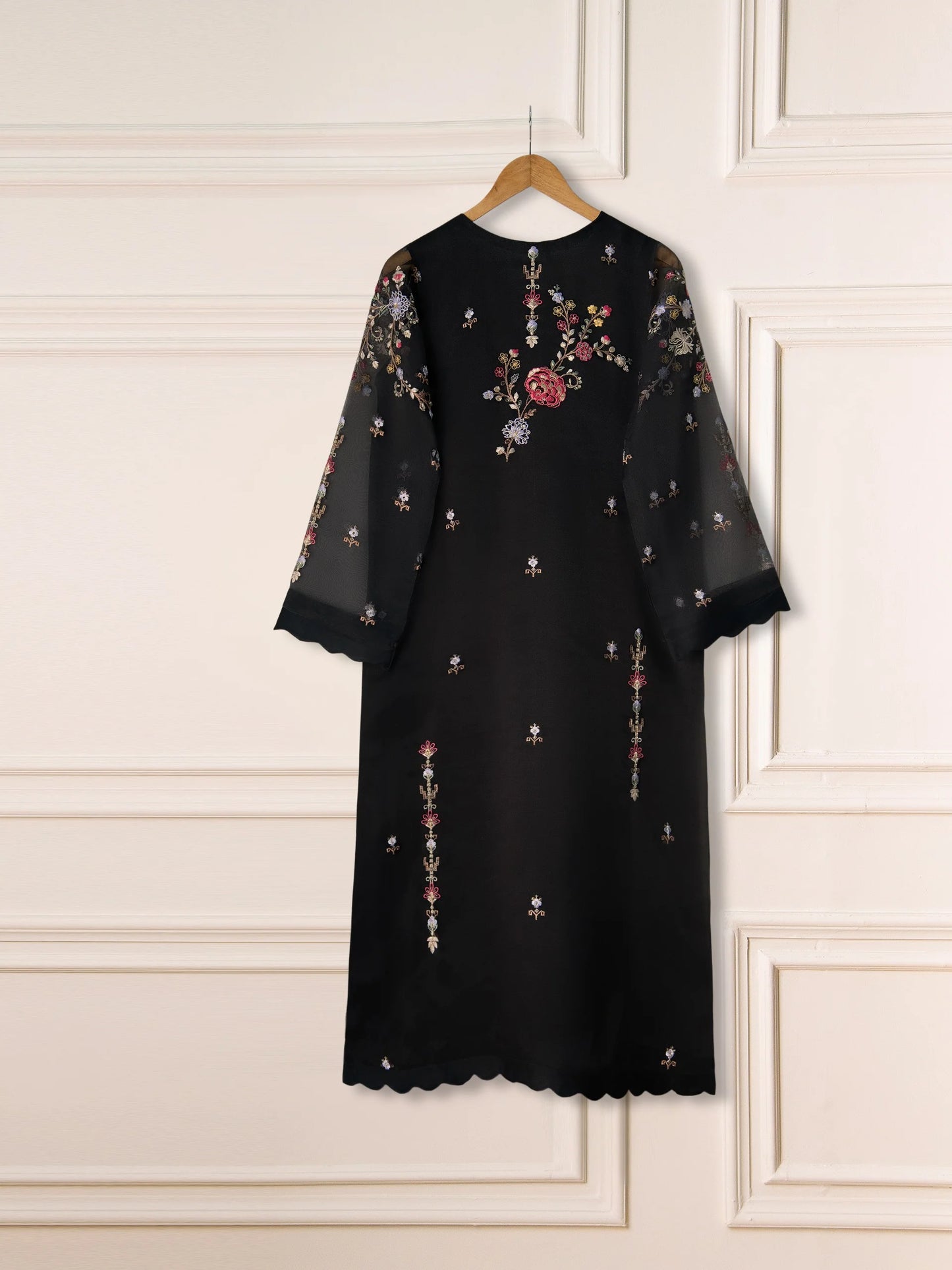 AGHANOOR 3 Piece - Pure Organza Embroidered Suit