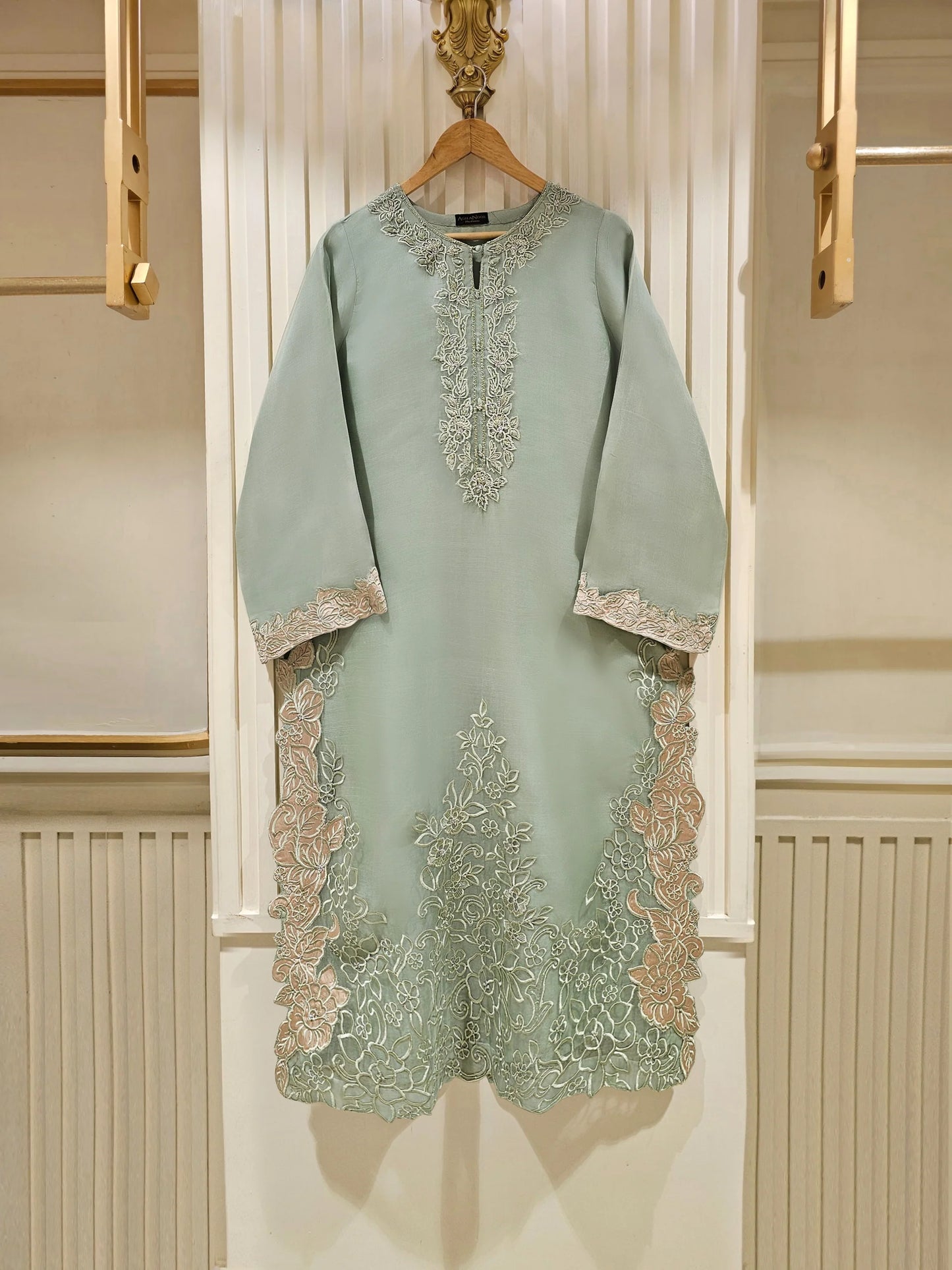 AGHANOOR 3 Piece - Pure Organza Embroidered Suit