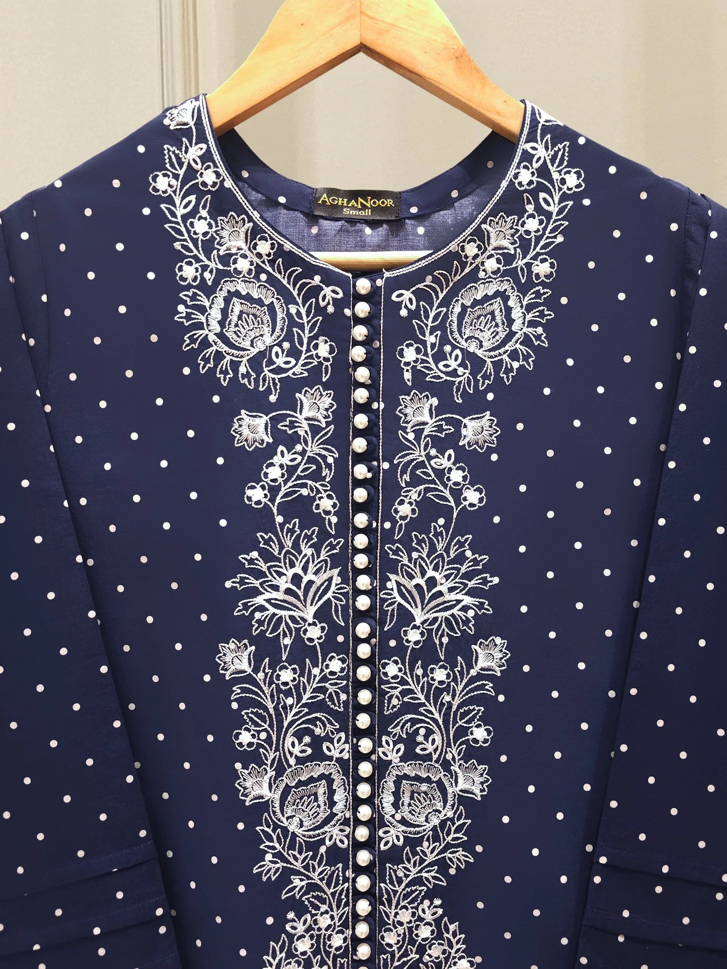 AGHANOOR EMBROIDERED LAWN SHIRT & PANT