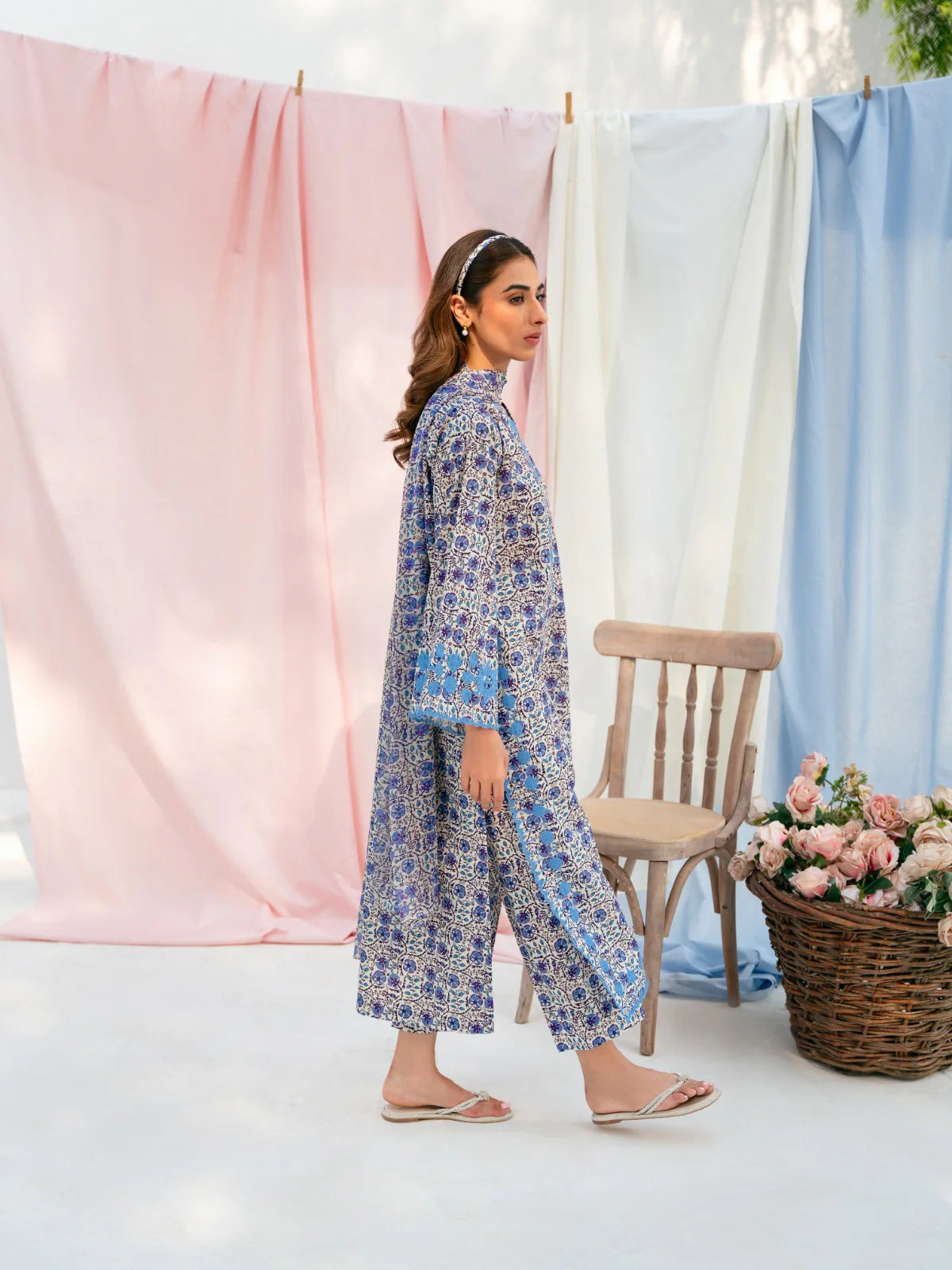 AGHANOOR PREMIUM DIGITAL LAWN SHIRT WITH CHIFFON DUPATTA