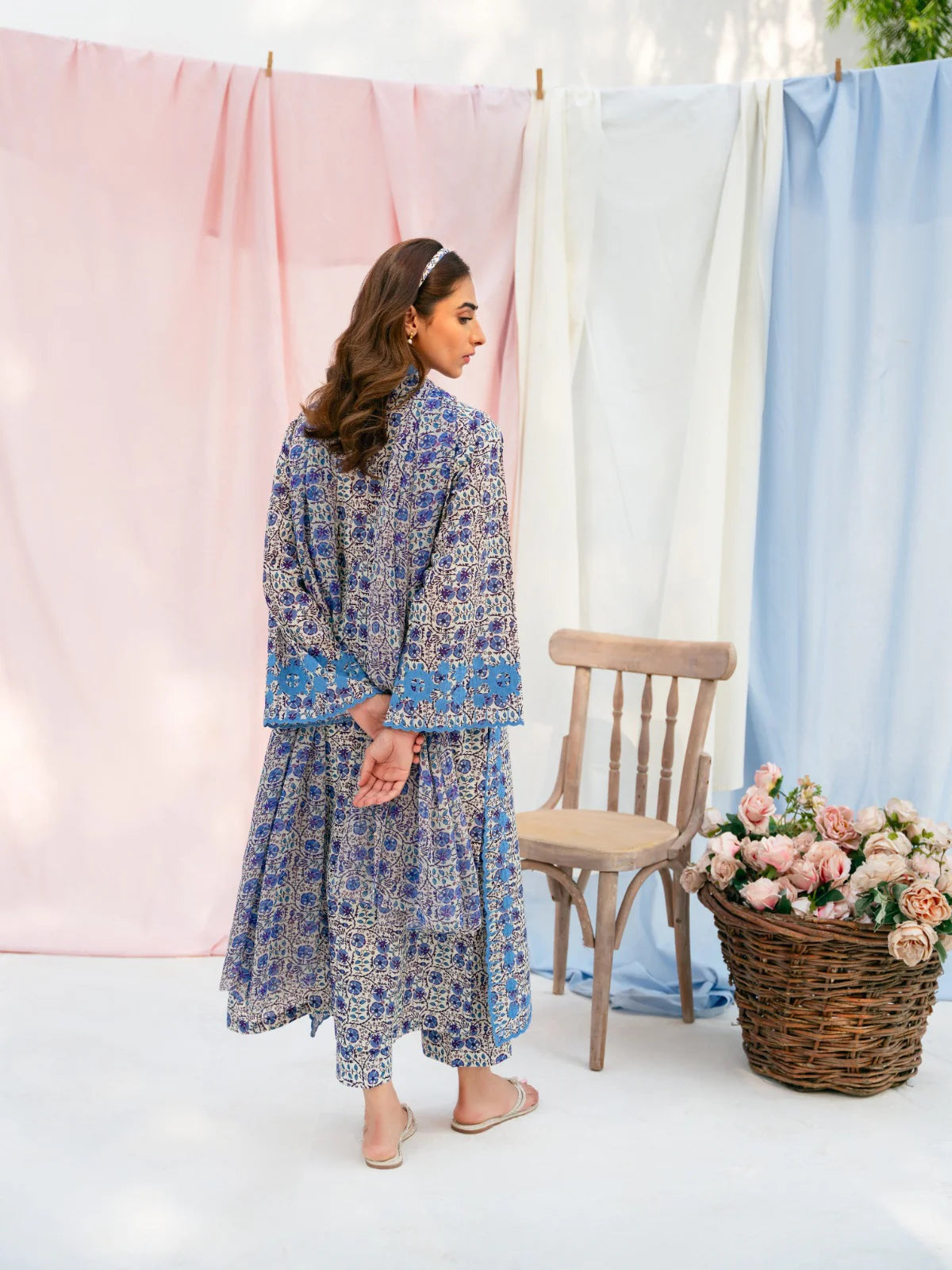 AGHANOOR PREMIUM DIGITAL LAWN SHIRT WITH CHIFFON DUPATTA