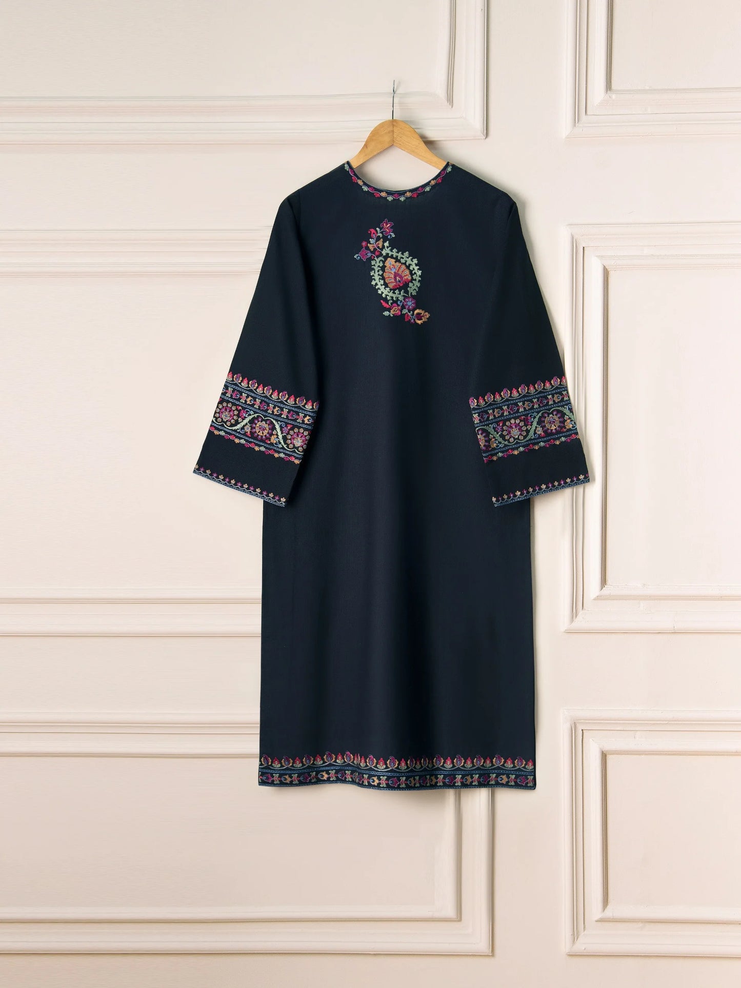 AGHANOOR 2 PIECE EMBROIDERED KHADDAR SHIRT & PANT