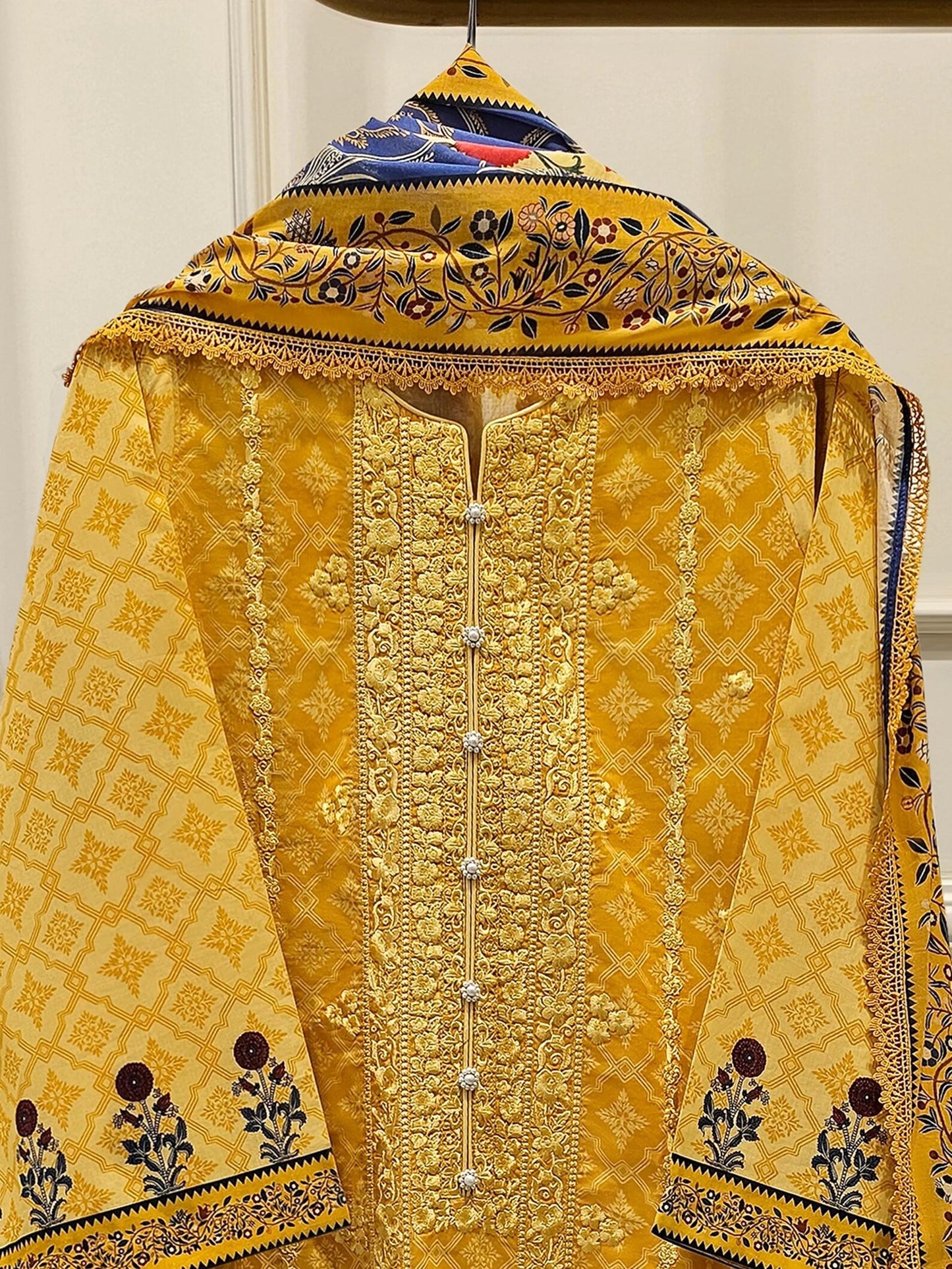 AGHANOOR LAWN 2 PIECE- SHIRT & DUPATTA