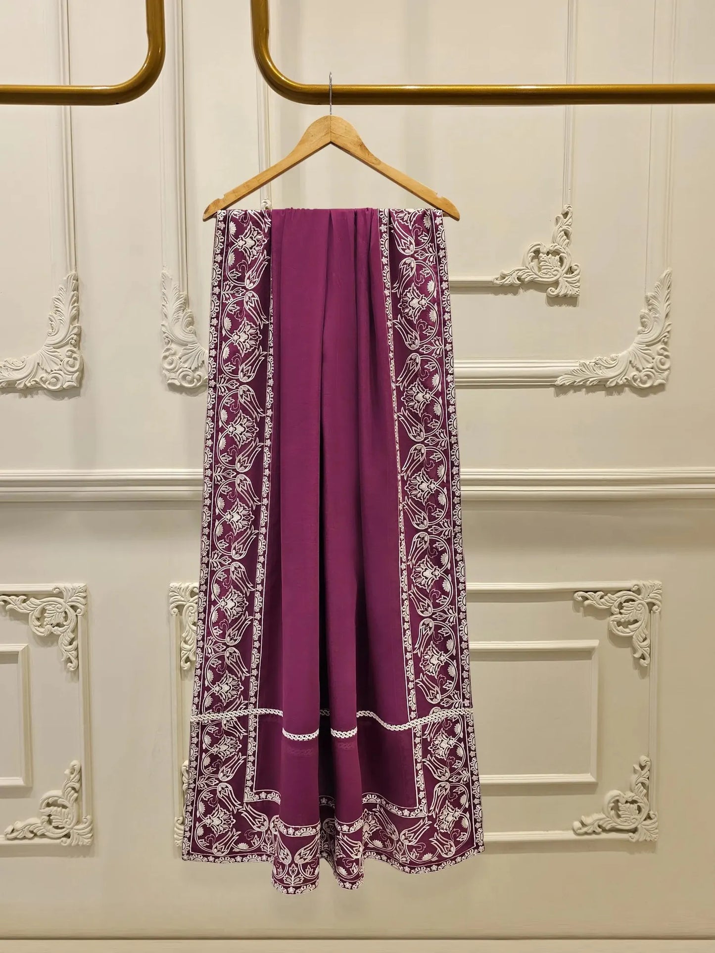 AGHANOOR PURE EMBROIDERED LAWN 3 PIECE SUIT