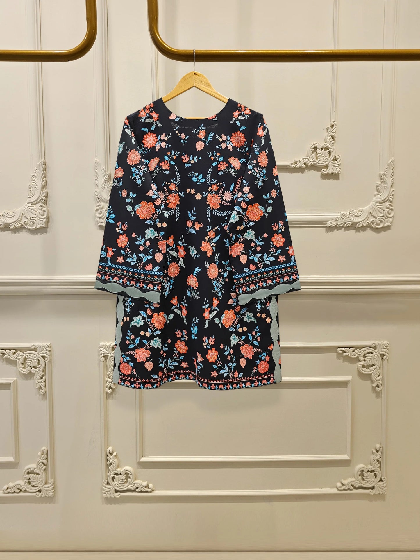 AGHANOOR LAWN SHIRT & PANT