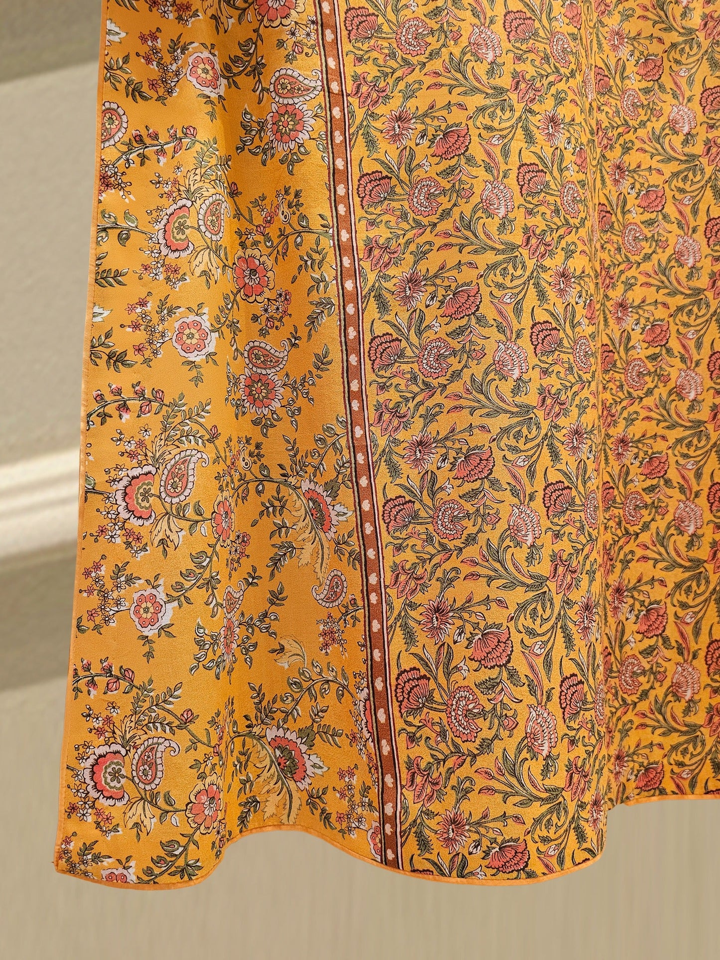 AGHANOOR LAWN 3 PIECE- SHIRT, PANT & DUPATTA