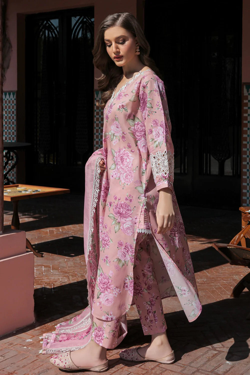 Baroque Pret  Embroidered Lawn 3 Piece Suit