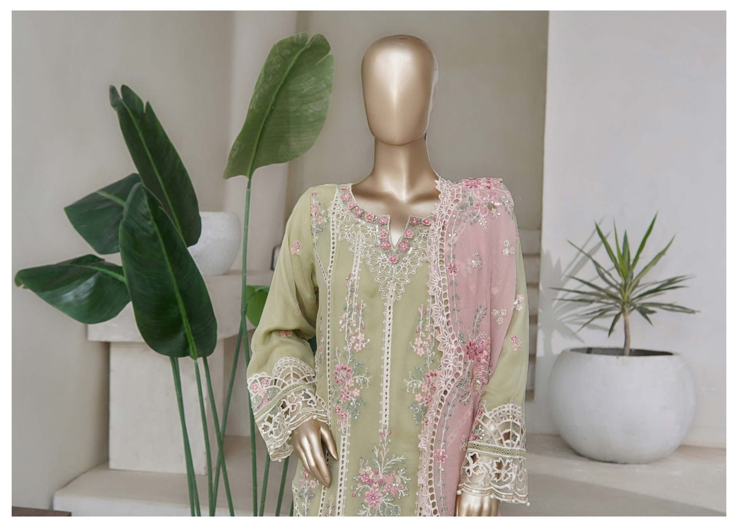 Sadabahar Afsaney Stitched Embroidered Chiffon 3 Piece