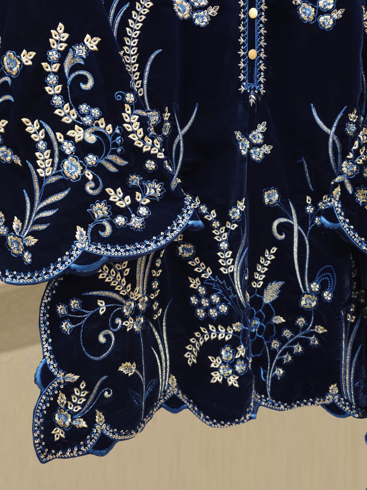 Aghanoor Velvet Embroidered 3 Piece Suit