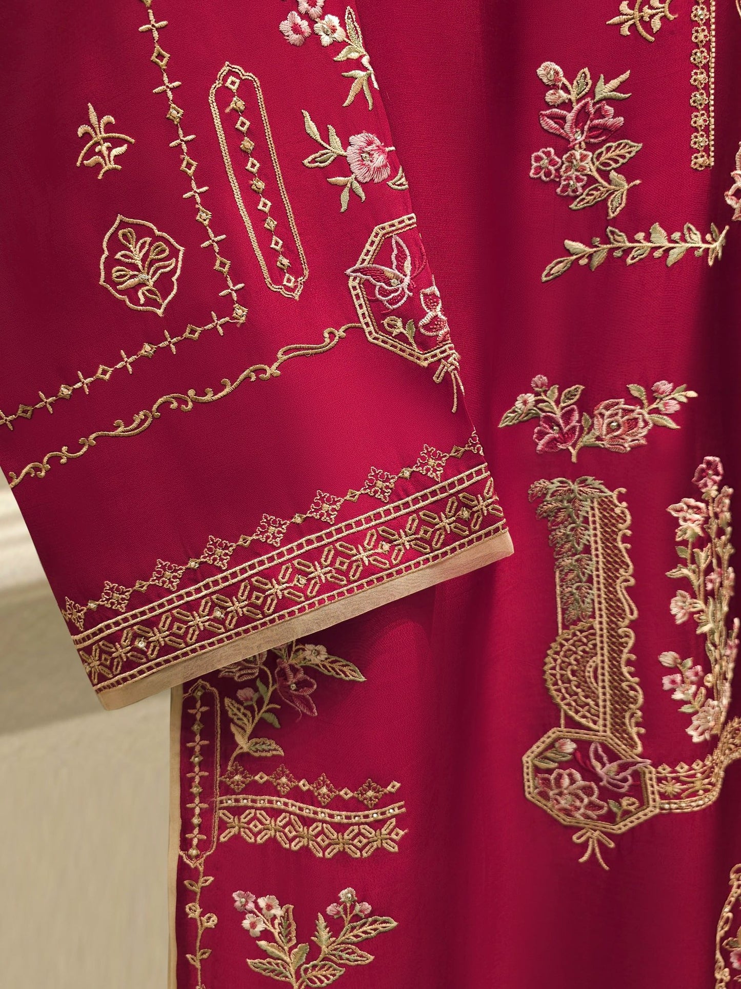 Aghanoor Embroidered Seesha Silk 3 Piece Suit