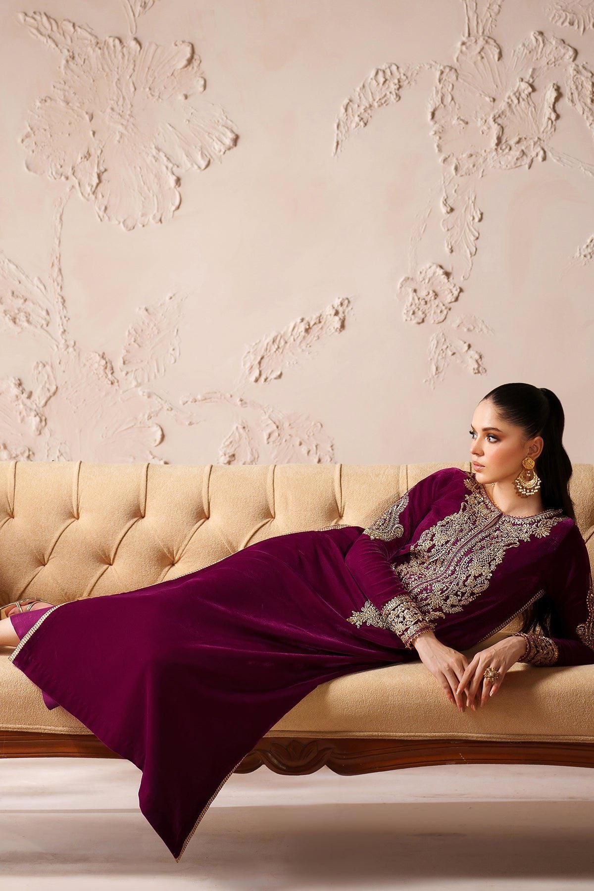 Baroque Embroidered Premium Velvet 3 Piece-PR-D1205