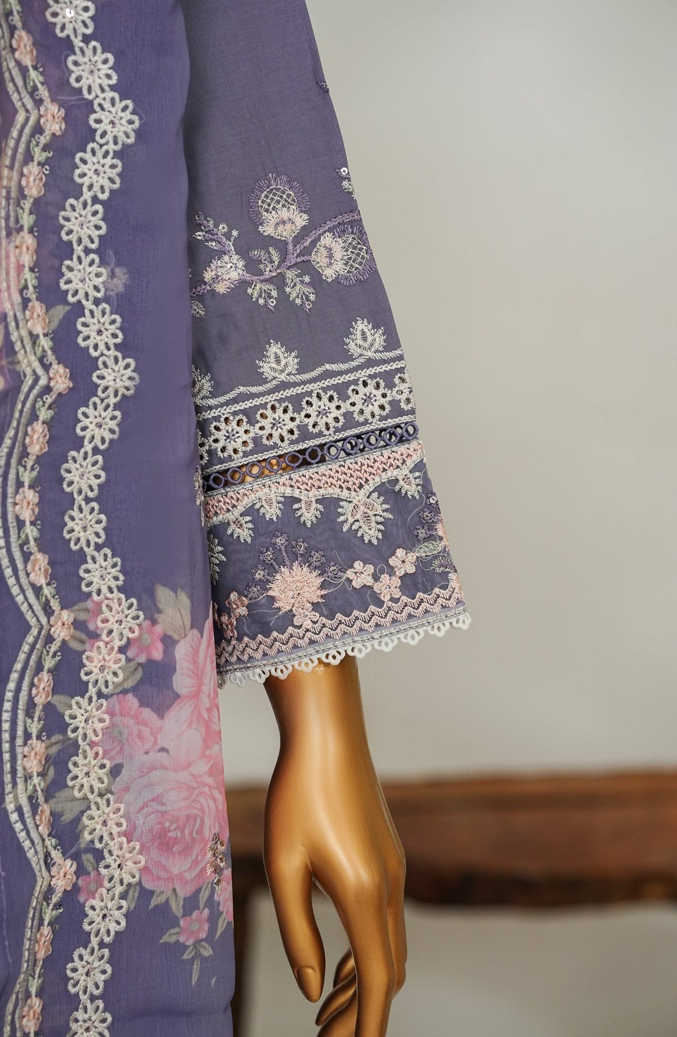Amna Khadija Embroidered Lawn 3 Piece Suit- Lilac
