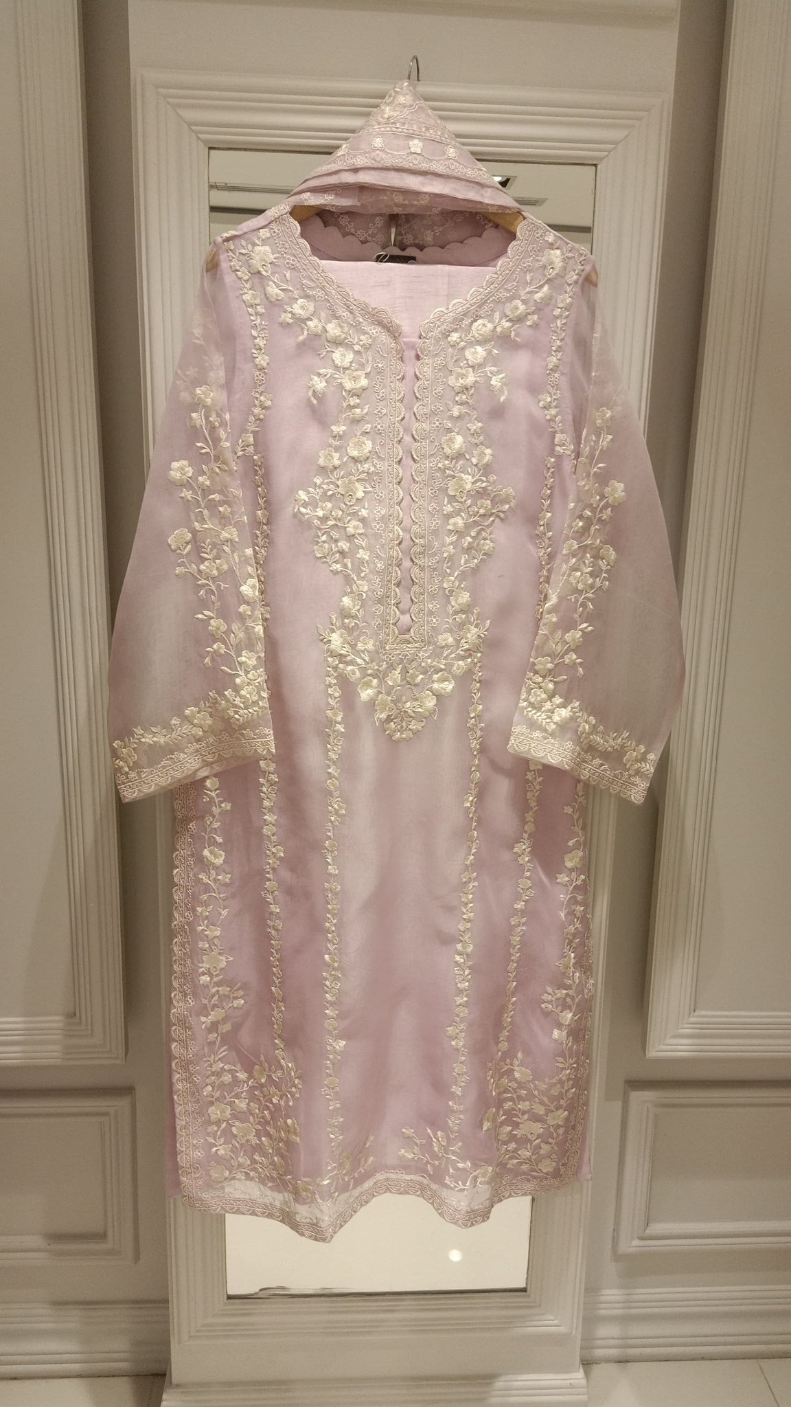 Aghanoor Embroidered Organza 3 Piece Suit-Lilac