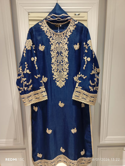 Aghanoor Embroidered Organza 3 Piece Suit-Blue