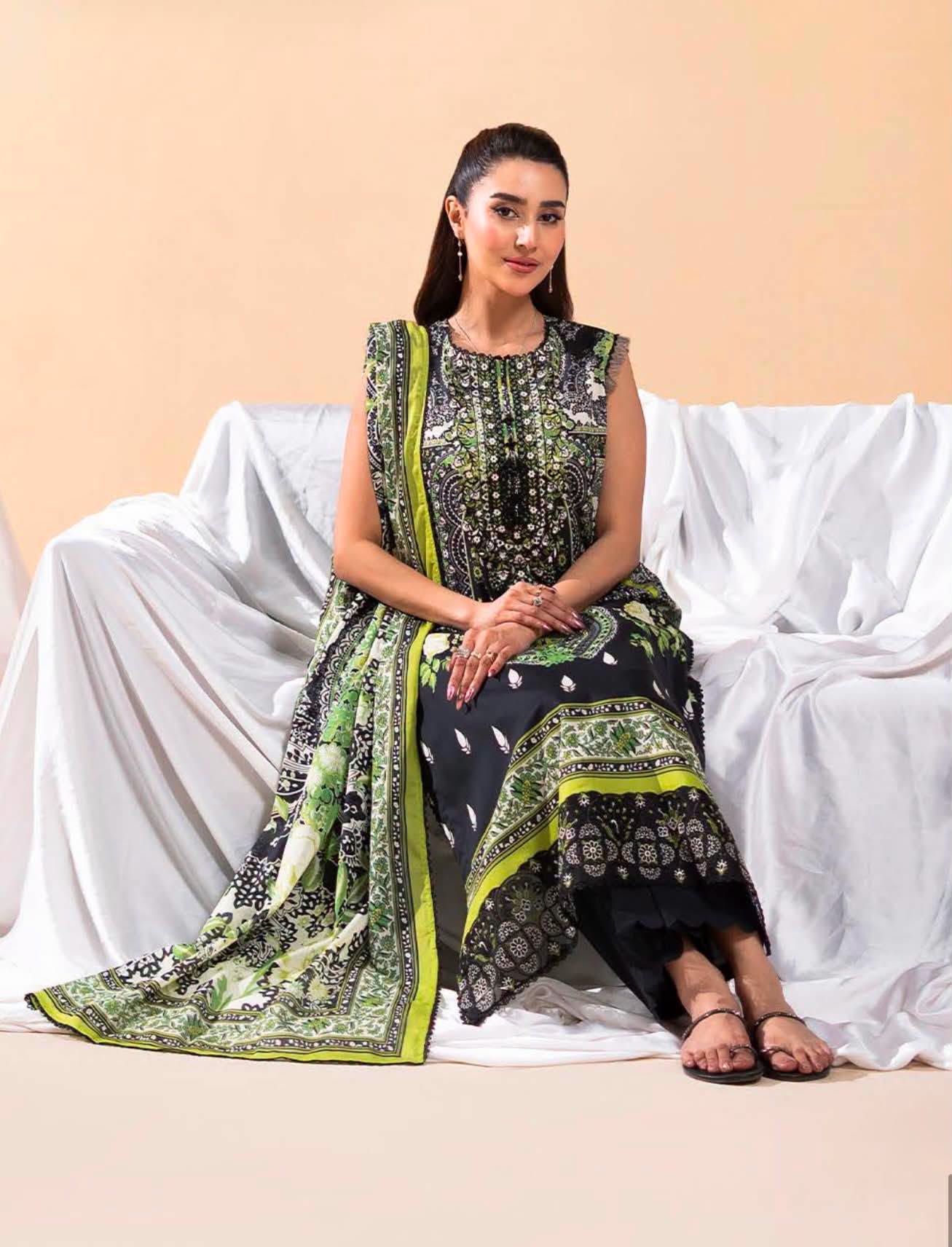 GULLJEE GULLBANO PREMIUM LAWN EMBROIDERED 3 PIECE-Black & Green