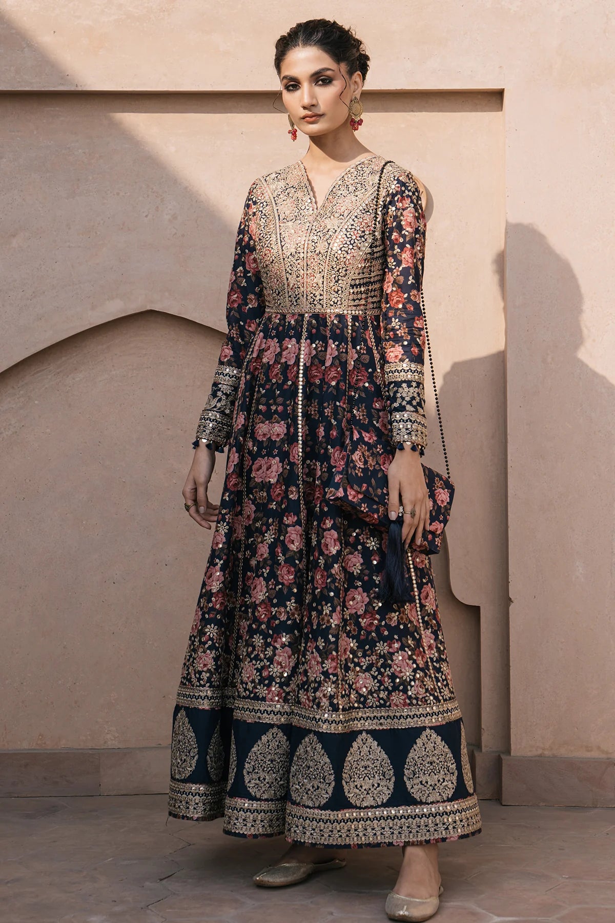Jazmin Pret Embroidered Luxury Lawn 3 Piece Suit
