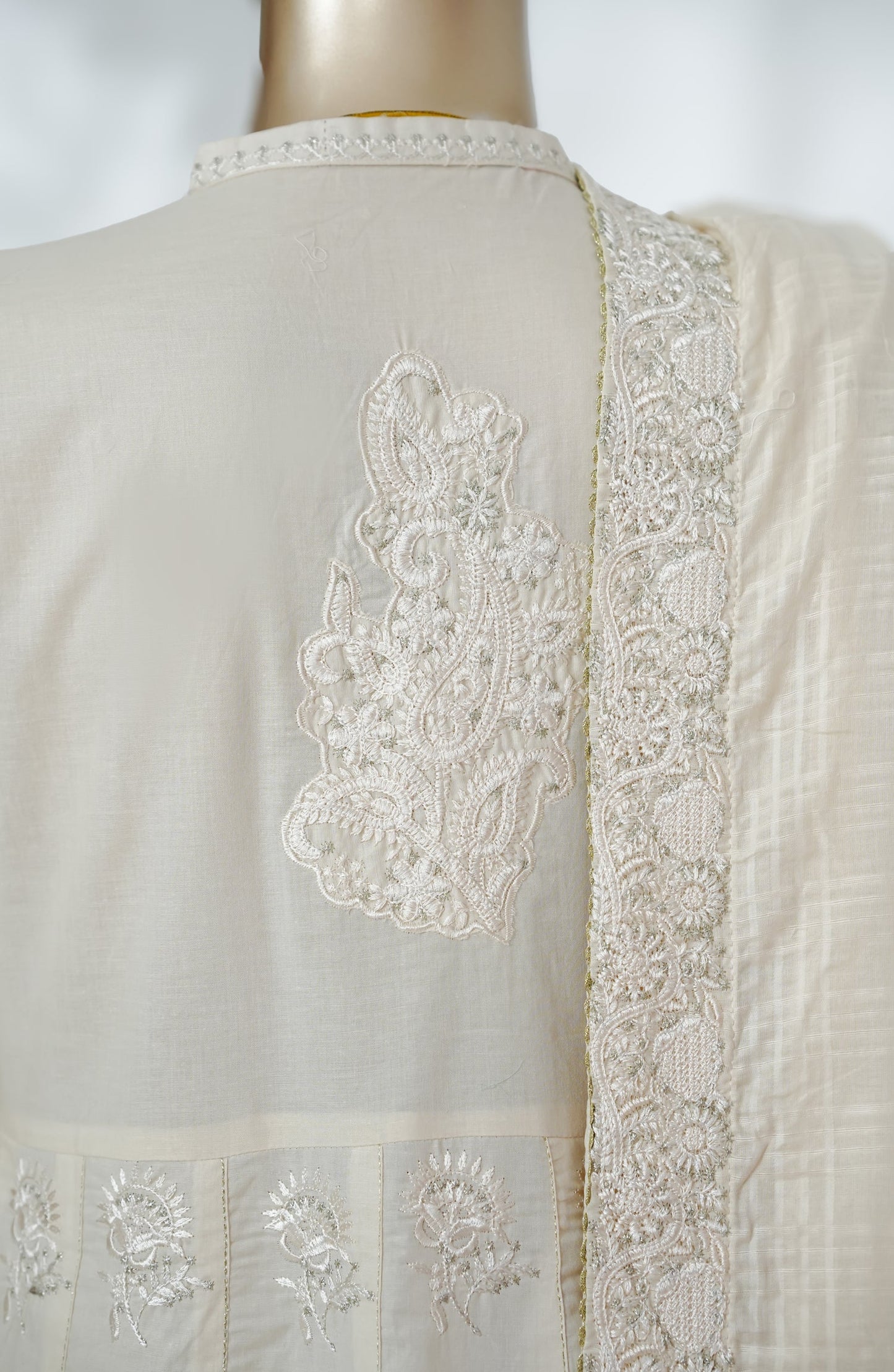 Lakhnawi Celebration by Amna Khadija-White