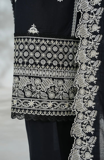 Lakhnawi Celebration by Amna Khadija-Black