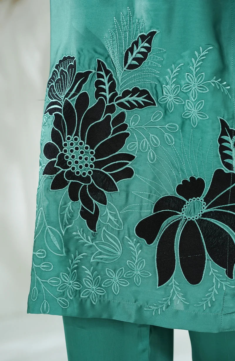 AMNA KHADIJA SILK EMBROIDERED CO-ORDS (SHIRT & PANTS)-Green