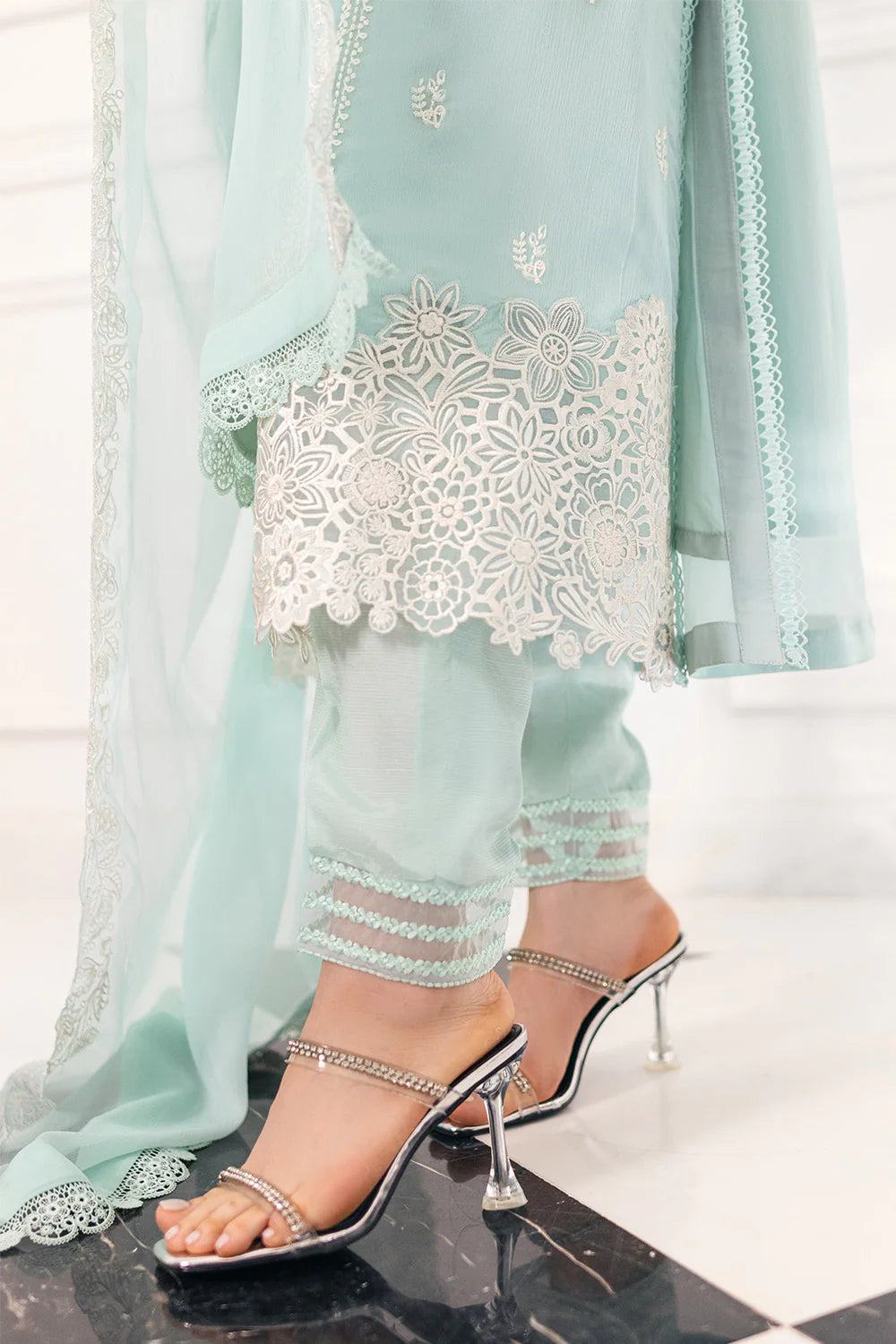 Azure Stitched Daisy Charm-Embroidered Chiffon 3 Piece Suit