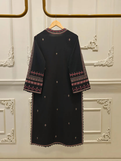 AGHANOOR PURE EMBROIDERED LAWN 3 PIECE SUIT