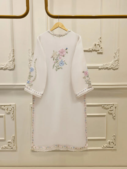 Aghanoor Embroidered Organza 3 Piece Suit