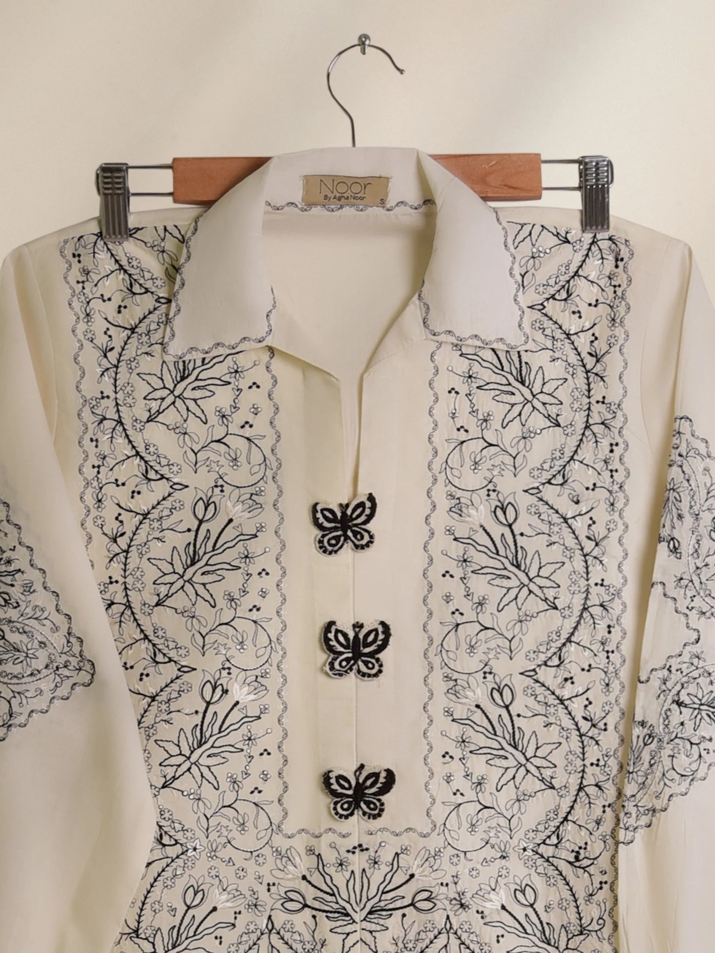 AGHANOOR LAWN EMBROIDERED SHIRT- White