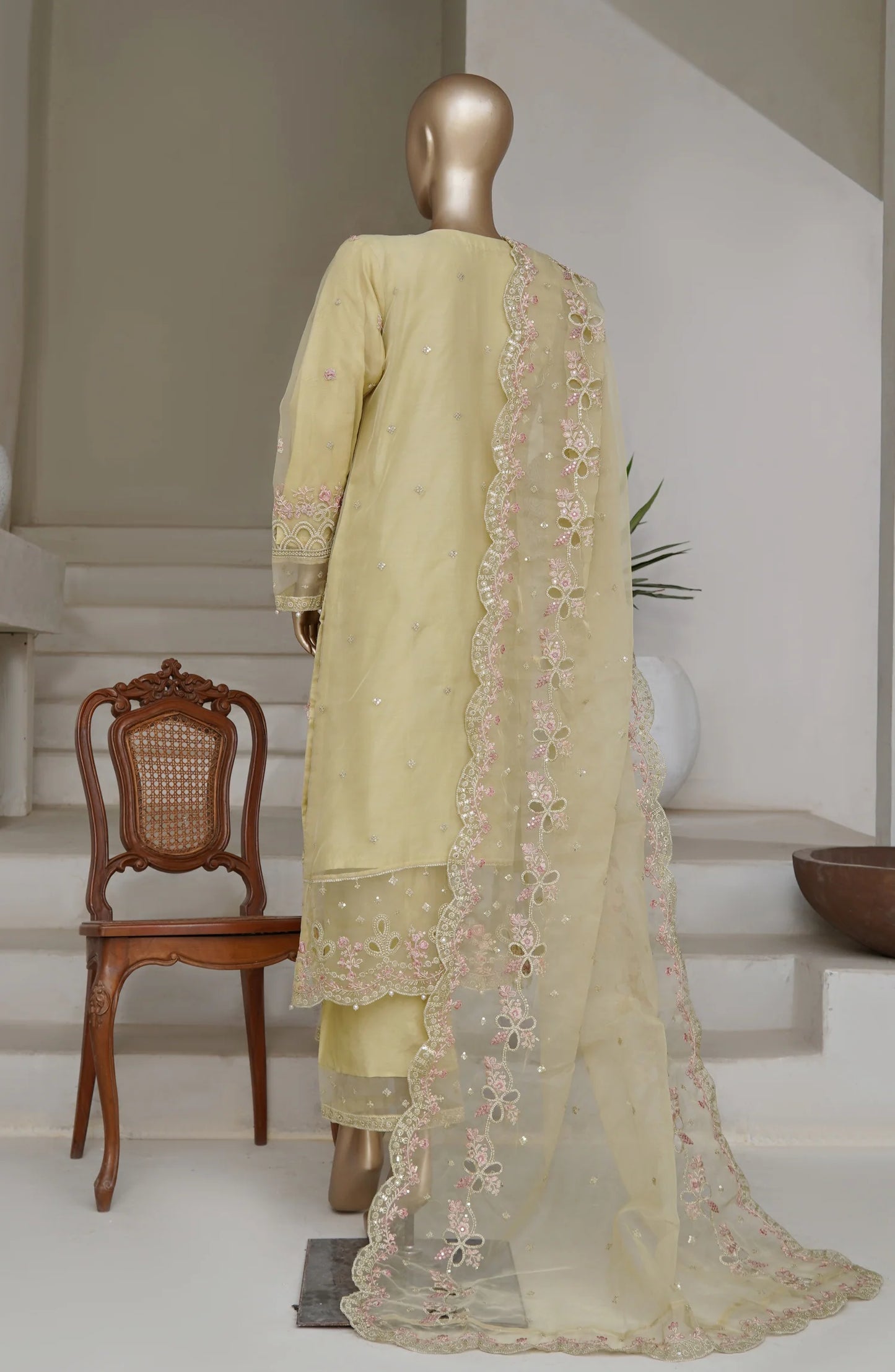 Sadabahar Mahpara Embroidered Organza 3 Piece