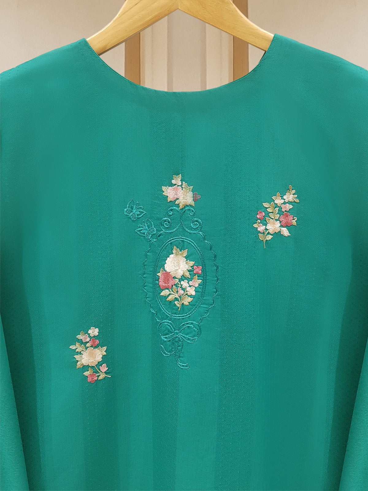 AGHANOOR PURE JACQUARD EMBROIDERED LAWN SHIRT