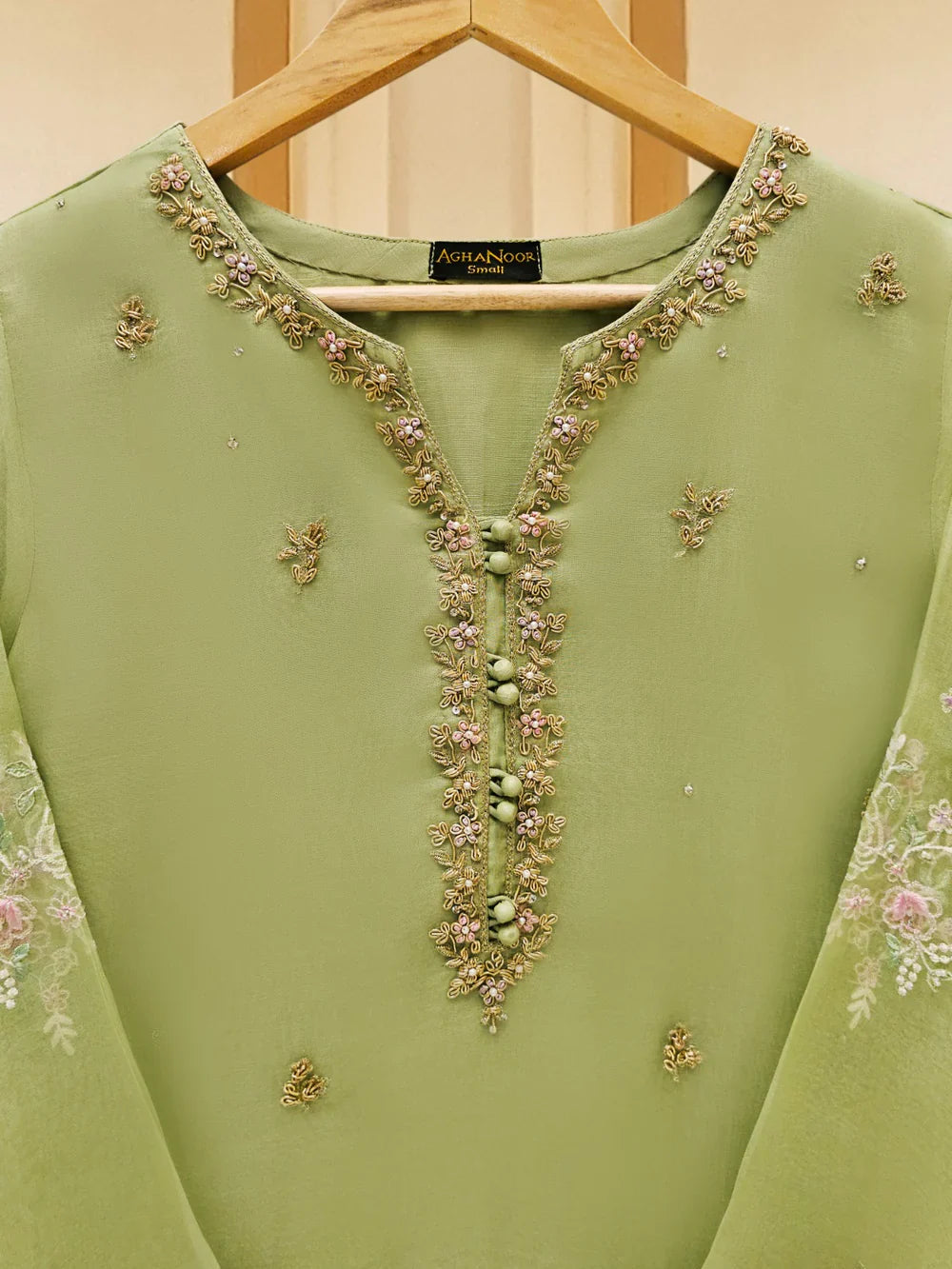 Aghanoor Embroidered Organza 3 Piece Suit