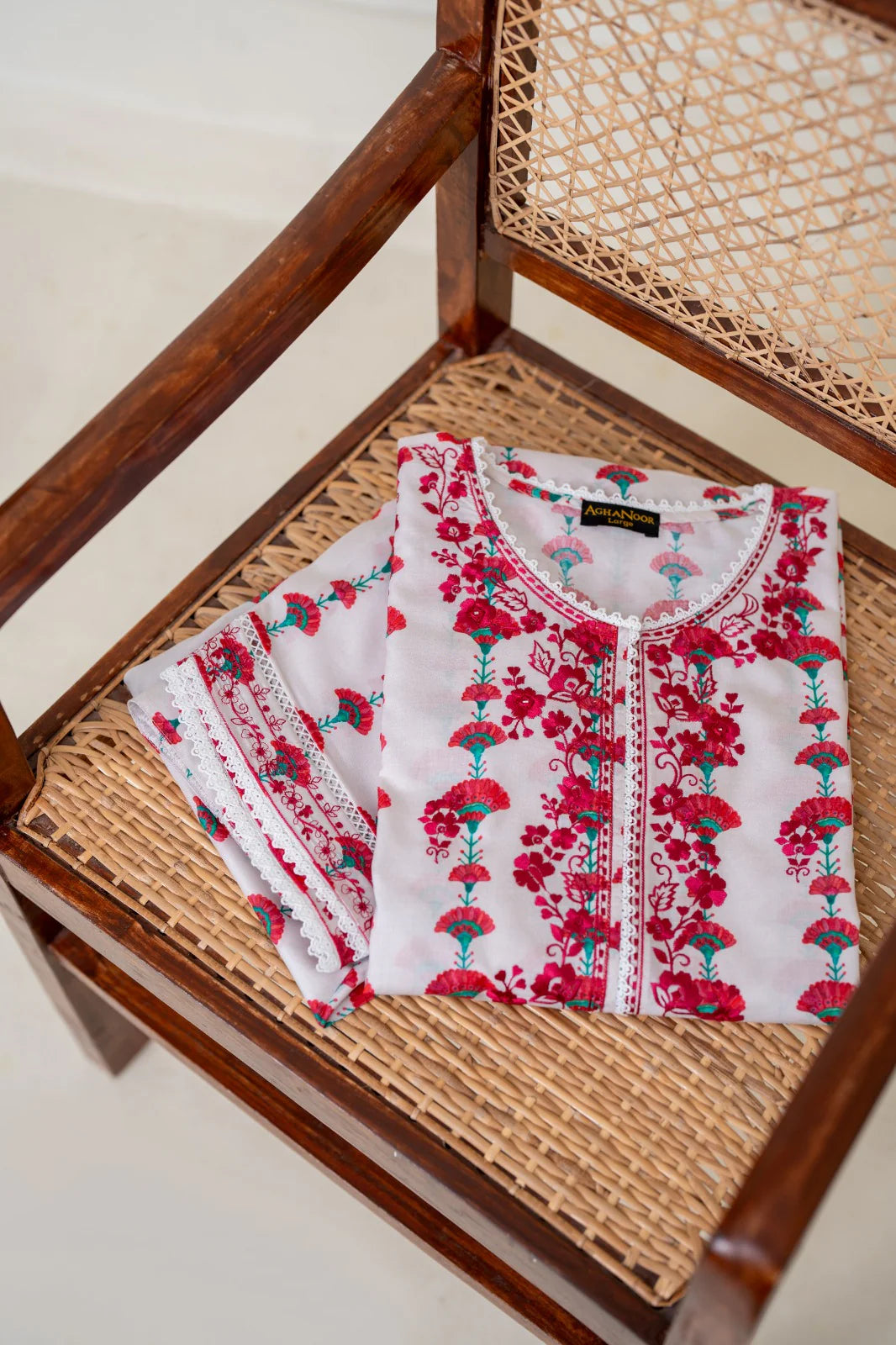AGHANOOR CAMBRIC SHIRT & PANTS