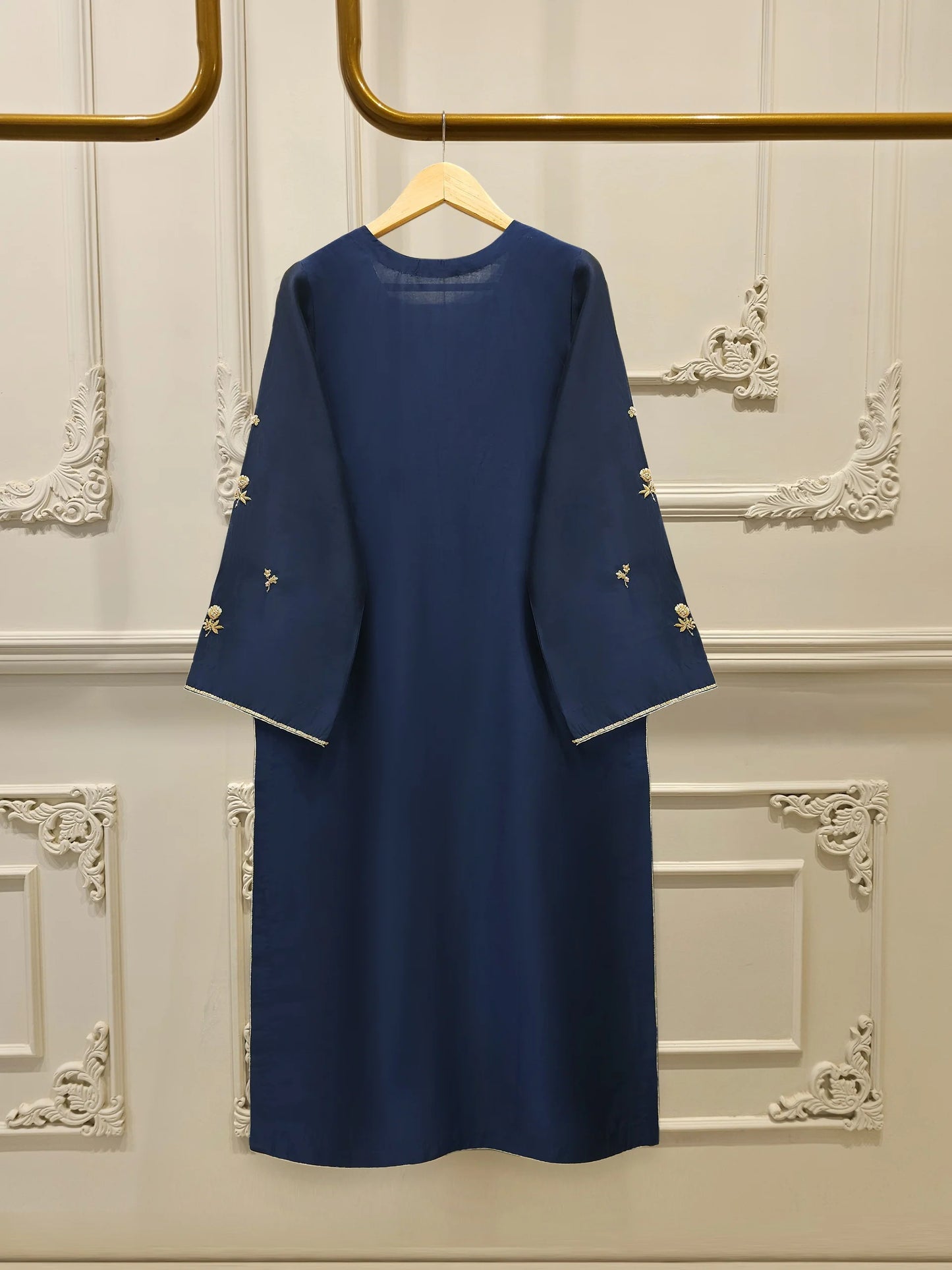 Aghanoor Embroidered Blue Seesha Silk 3 Piece Suit