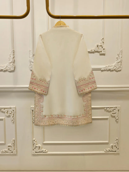 Aghanoor Embroidered Seesha Silk 3 Piece