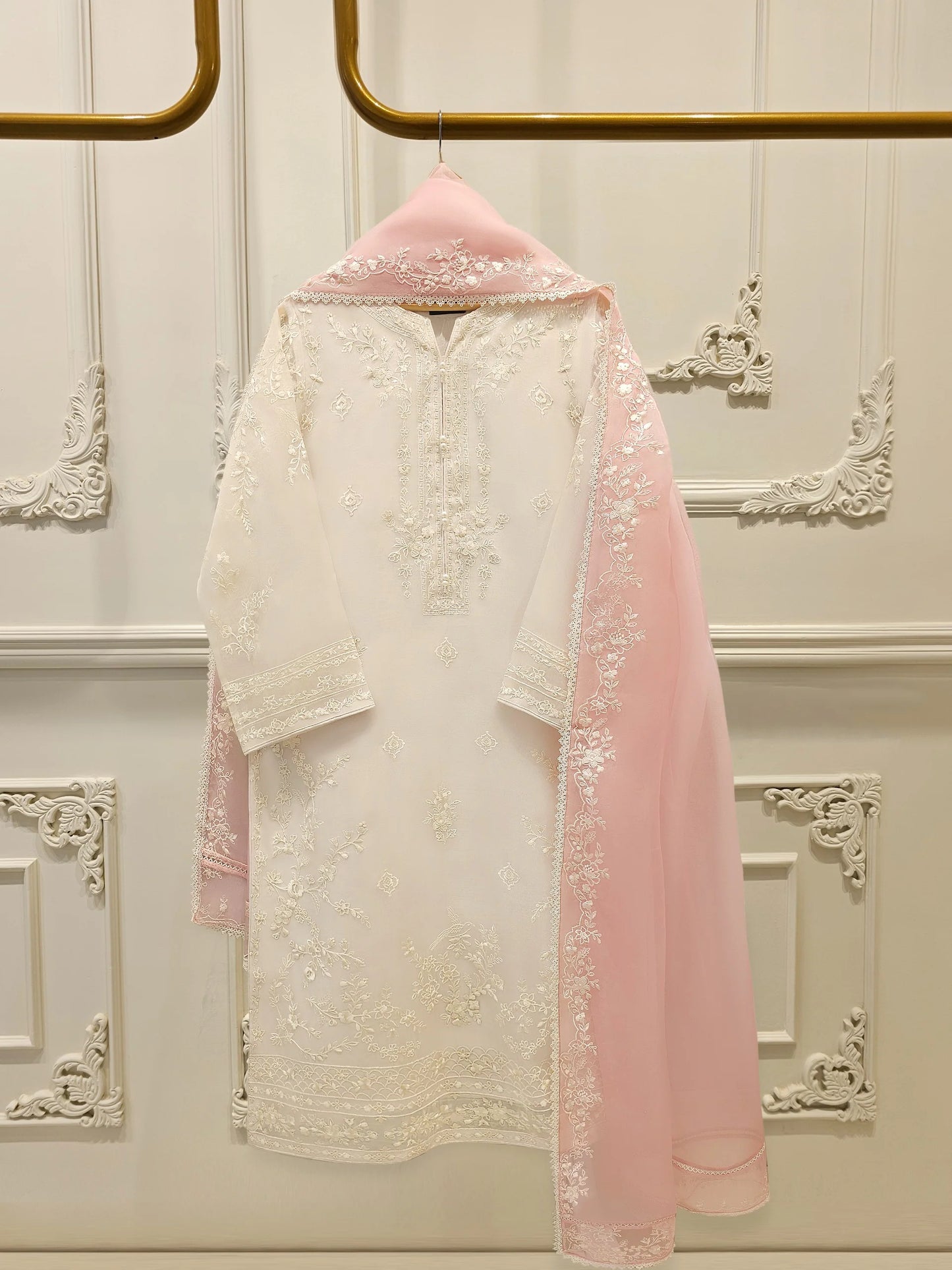 Aghanoor Heavily Embroidered Organza 3 Piece Suit