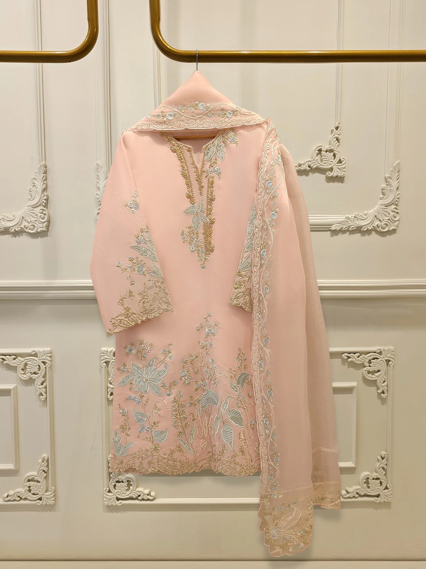 Aghanoor Embroidered Seesha Silk 3 Piece Suit