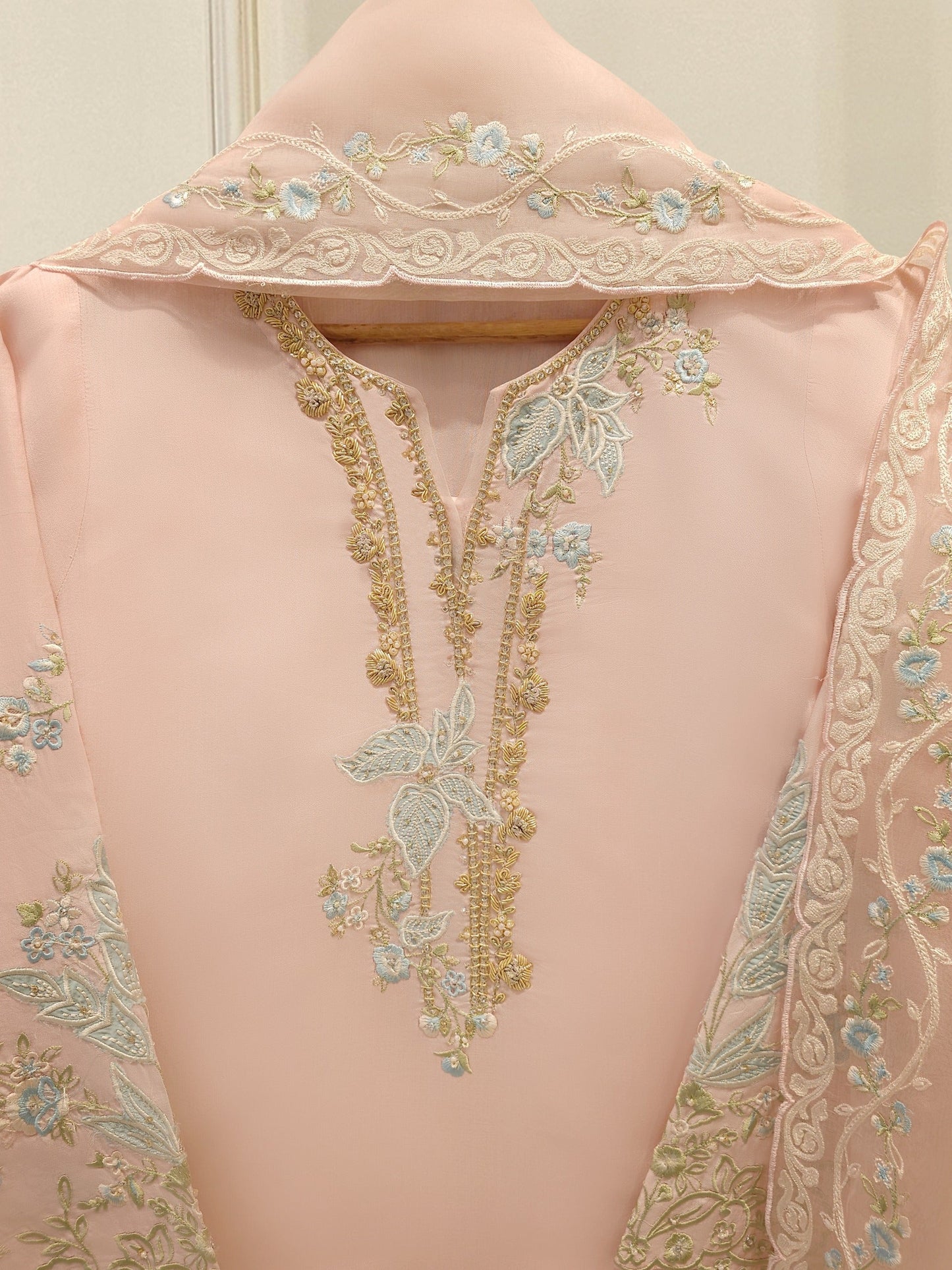 Aghanoor Embroidered Seesha Silk 3 Piece Suit