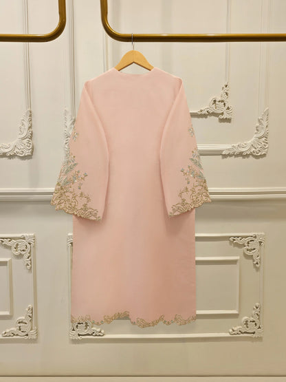 Aghanoor Embroidered Seesha Silk 3 Piece Suit