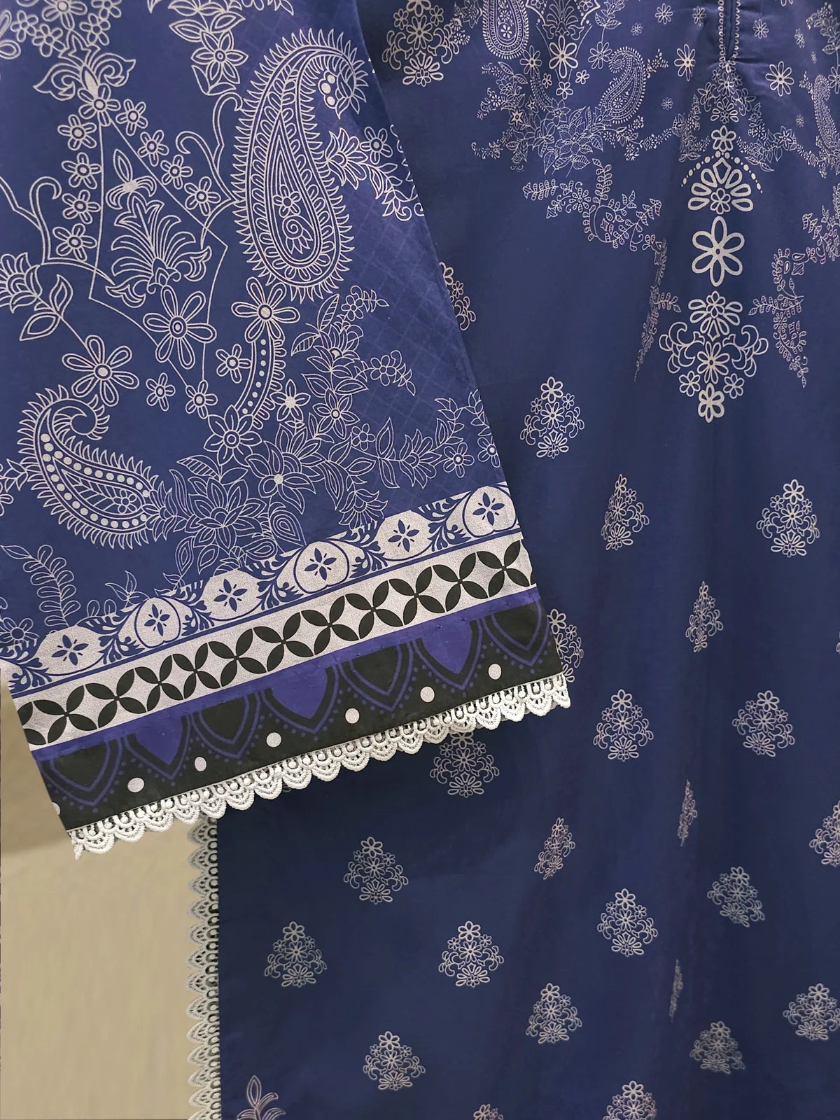 AGHANOOR PRINTED LAWN SHIRT & LAWN DUPATTA-Blue