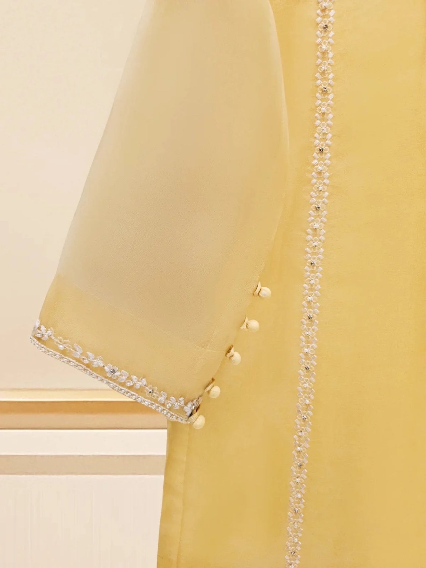 AGHANOOR 3 PIECE PURE ORGANZA EMBROIDERED SUIT