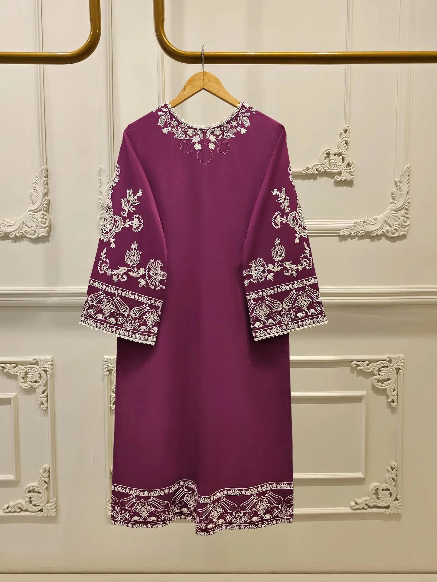 AGHANOOR PURE EMBROIDERED LAWN 3 PIECE SUIT